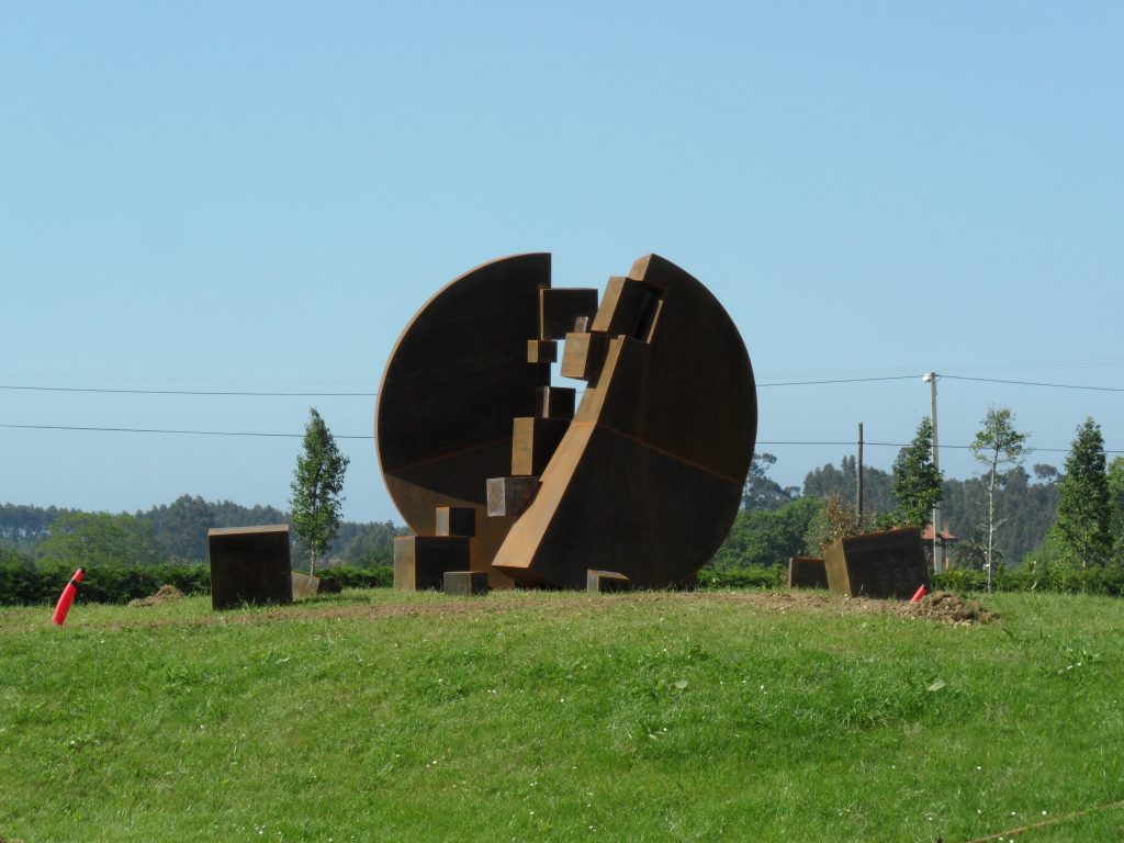 The Family - Sculpture for sale by artist Joan Barrantes | Sculptor.org